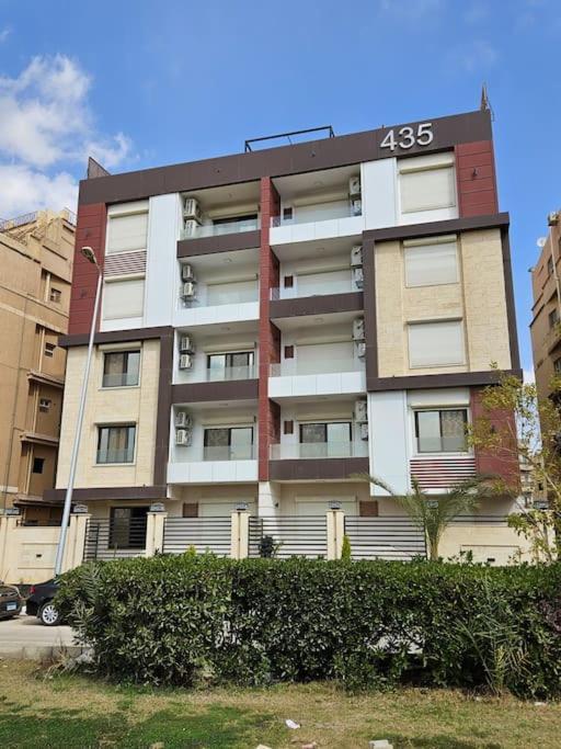 Apartment Luxury 2 Bedroom By A1 - 301 *