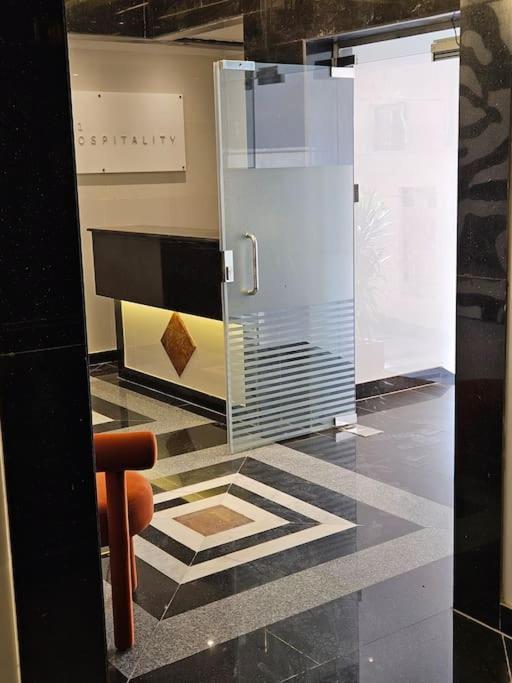 Luxury 2 Bedroom By A1 - 301 *