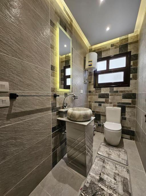 Apartment Luxury 2 Bedroom By A1 - 301