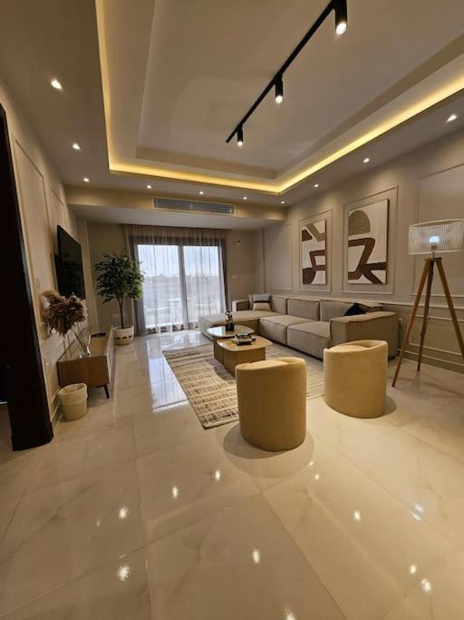 Luxury 2 Bedroom By A1 - 301 Apartment *