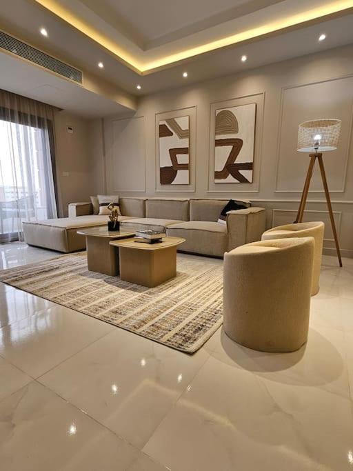Luxury 2 Bedroom By A1 - 301 Cairo
